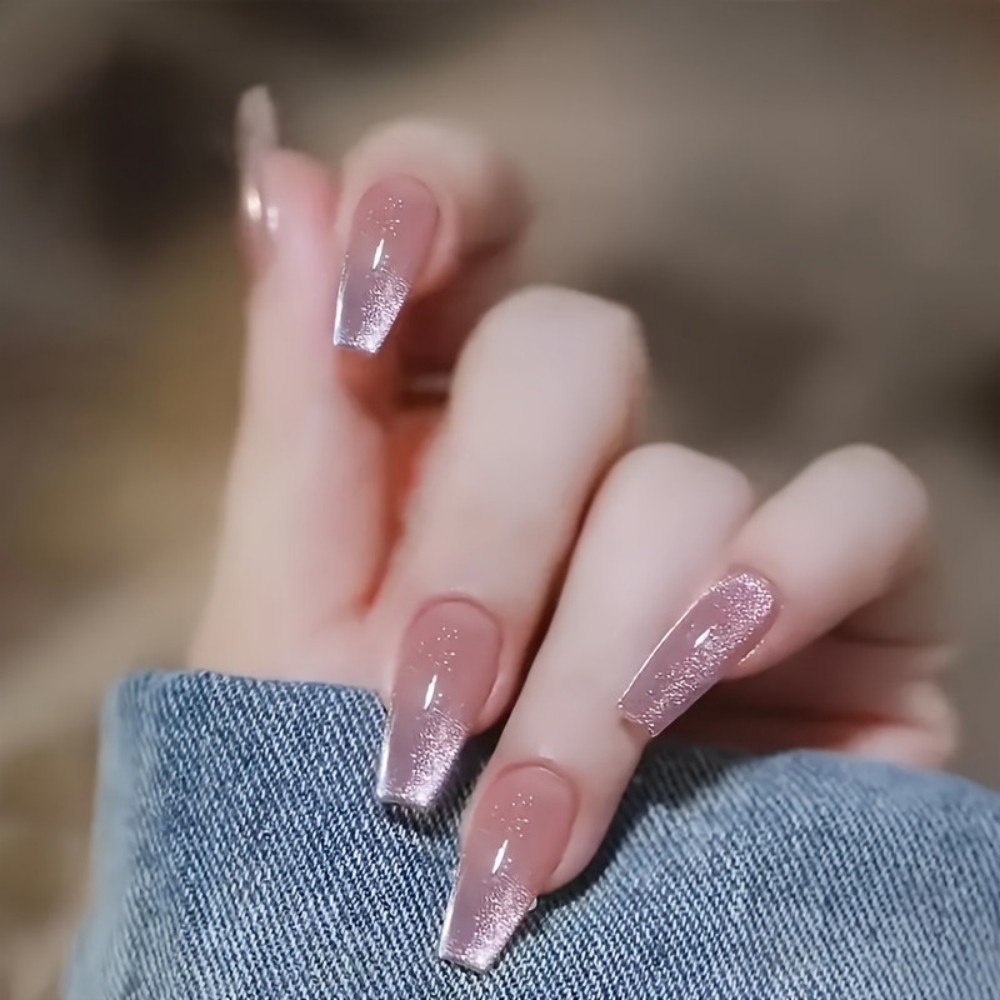 Nail Art Pink Cat Eye - 24pcs Sparkling Pink Glitter Cat-Eye Design